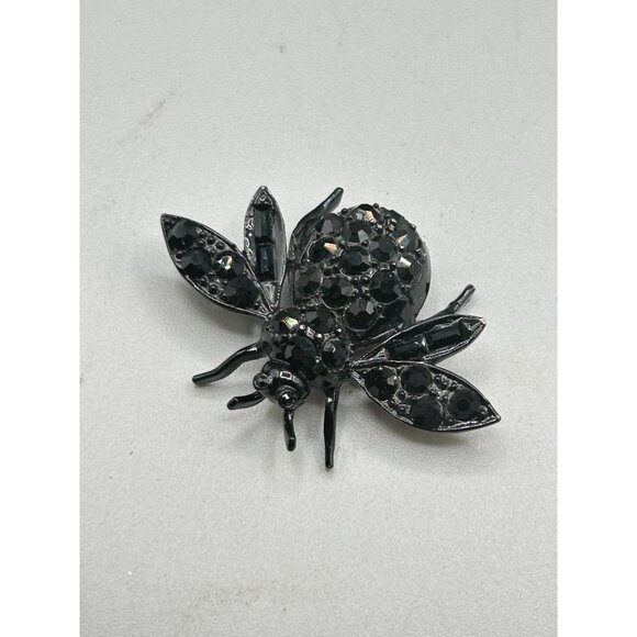 Vintage Black Bug Pin Brooch Enamel and Rhinestones Insect Beetle Japanned Style - Picture 2 of 6